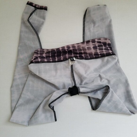 Onzie Leggings XS One With Body Reptile Print Made in USA - Picture 8 of 9